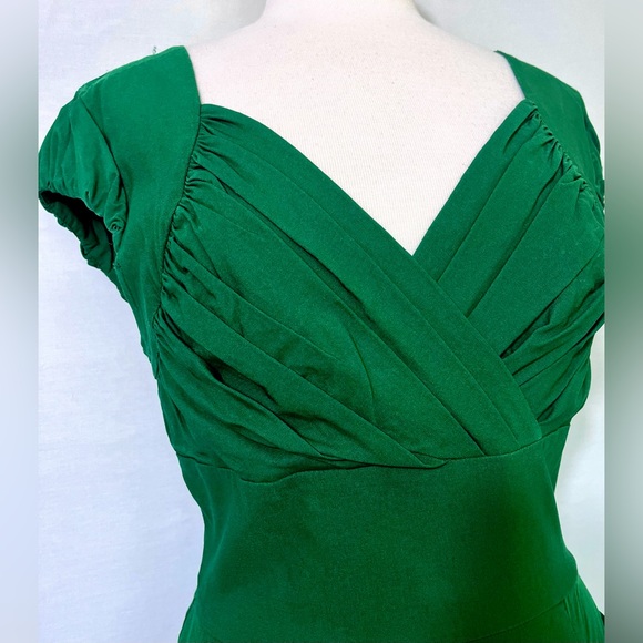 GRACE KARIN - Green Ruched Wiggle Dress - Picture 5 of 7